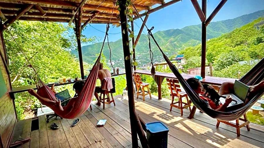 Tamarindo Beach Hostel Таганга Экстерьер фото